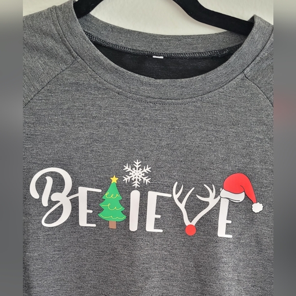 Believe Holiday Sweatshirt, Gray, Size Medium, New Without Tags. - Picture 3 of 5